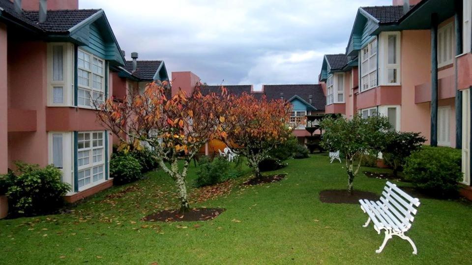 Apartamento Familia Sirangelo กรามาโด ภายนอก รูปภาพ
